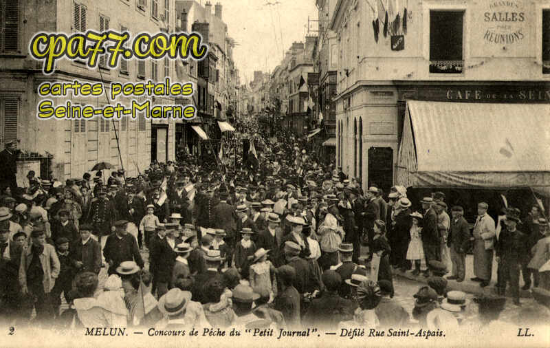 Melun (Seine-et-Marne) - Concours de Pêche du « Petit Journal » – Défilé Rue Saint-Aspais