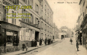 Melun (Seine-et-Marne) - Rue du Miroir