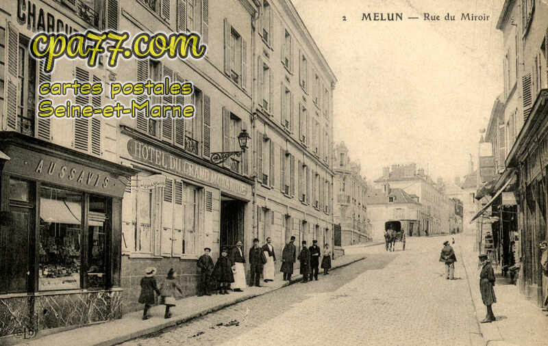 Melun (Seine-et-Marne) - Rue du Miroir