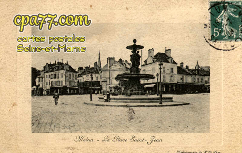 Melun (Seine-et-Marne) - La Place Saint-Jean
