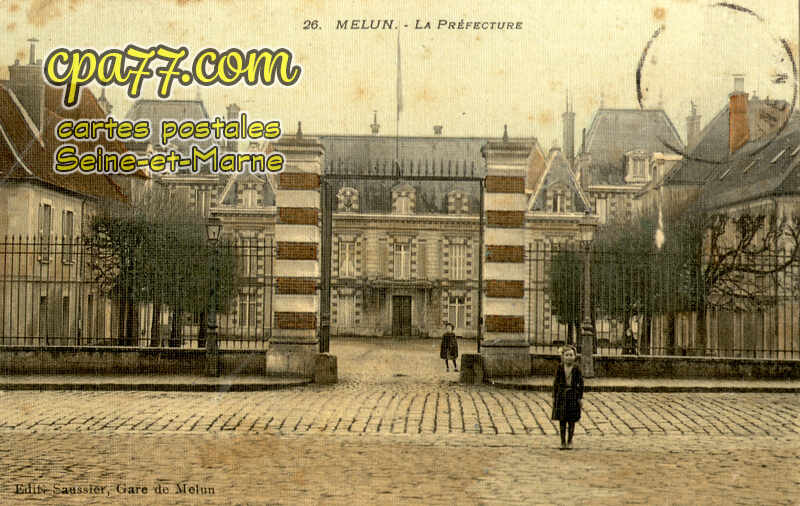 Melun (Seine-et-Marne) - La Préfecture