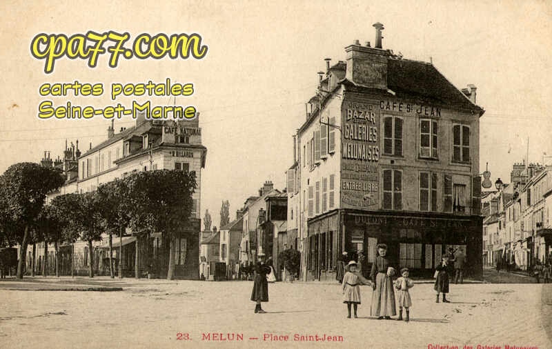 Melun (Seine-et-Marne) - Place Saint-Jean