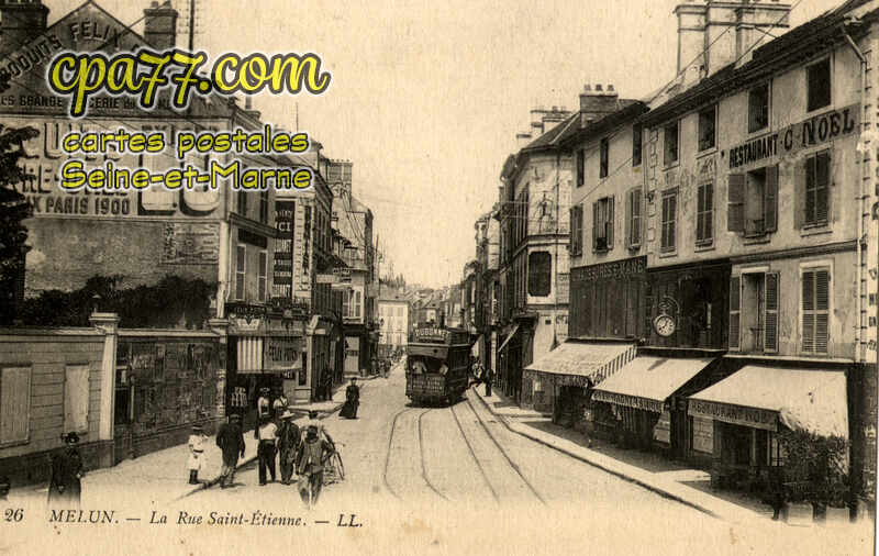 Melun (Seine-et-Marne) - La Rue Saint-Etienne