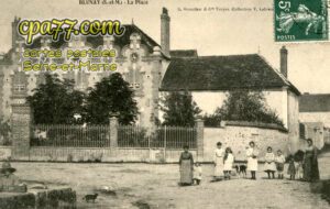 Melz Sur Seine (Seine-et-Marne) - Blunay – La Place