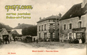 Le Mesnil Amelot (Seine-et-Marne) - Place des Ormes