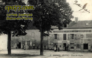 Messy (Seine-et-Marne) - Place de L&rsquo;Eglise