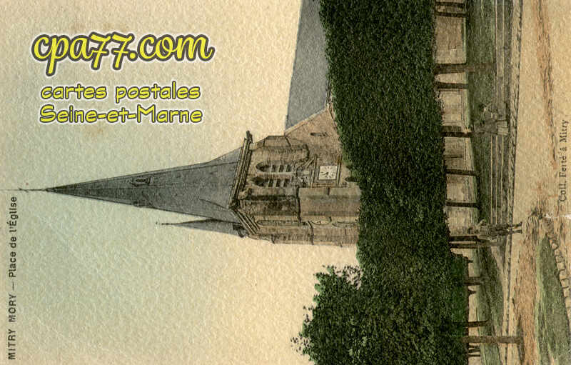 Mitry Mory (Seine-et-Marne) - Place de l&rsquo;Eglise