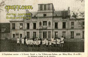 Mitry Mory (Seine-et-Marne) - L&rsquo;Orphelinat ouvrier « L&rsquo;Avenir Social » – La Villette-aux-Aulnes – Le Bâtiment central vu de derrière