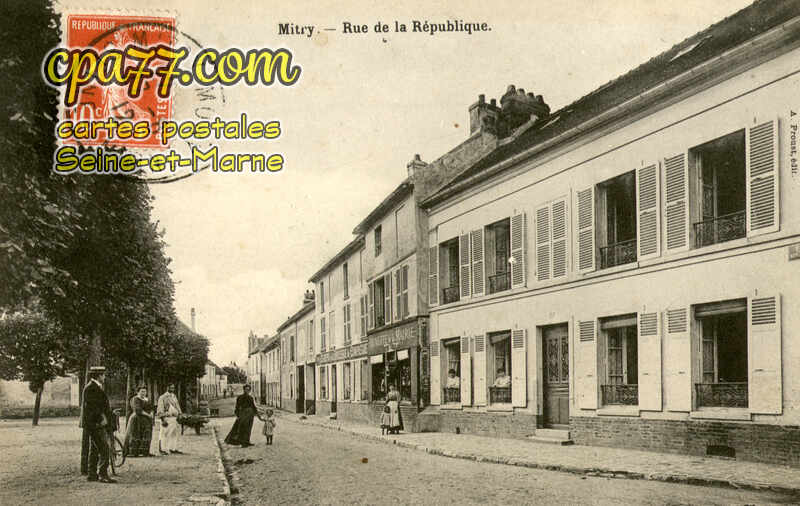 Mitry Mory (Seine-et-Marne) - Rue de la République