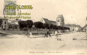 Moissy Cramayel (Seine-et-Marne) - Place du Marché