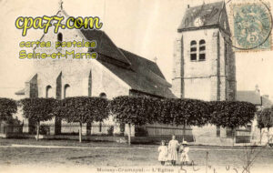 Moissy Cramayel (Seine-et-Marne) - L&rsquo;église (pliée, déchirée)