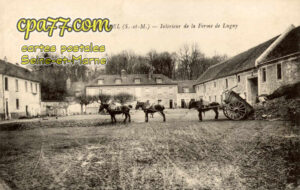 Moissy Cramayel (Seine-et-Marne) - Intérieur de la Ferme de Lugny