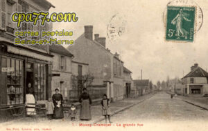 Moissy Cramayel (Seine-et-Marne) - La Grande Rue