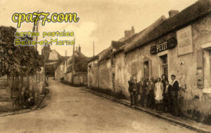 Montmachoux (Seine-et-Marne) - Café Petit