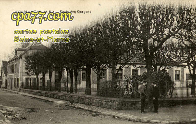 Mormant (Seine-et-Marne) - Ecole des Garçons
