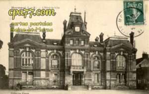 Mormant (Seine-et-Marne) - L&rsquo;Hôtel-de-Ville
