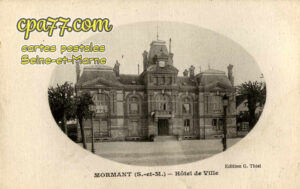Mormant (Seine-et-Marne) - Hôtel de Ville