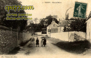 Nandy (Seine-et-Marne) - Rue de Melun