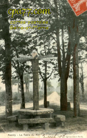 Nandy (Seine-et-Marne) - La table du Roi