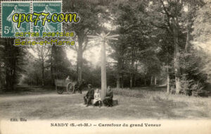 Nandy (Seine-et-Marne) - Carrefour du grand Veneur