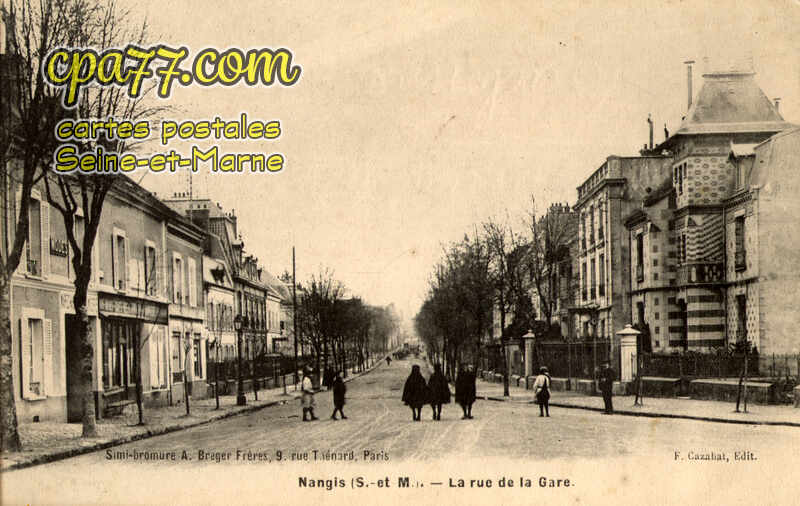Nangis (Seine-et-Marne) - La rue de la Gare