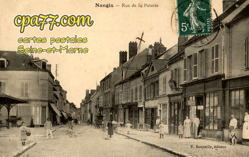 Nangis (Seine-et-Marne) - Rue de la Poterie