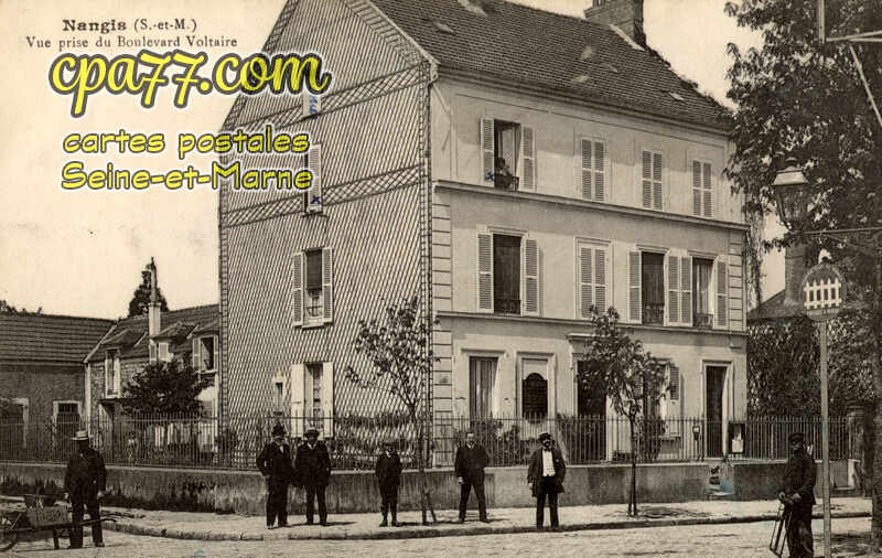 Nangis (Seine-et-Marne) - Vue prise du Boulevard Voltaire
