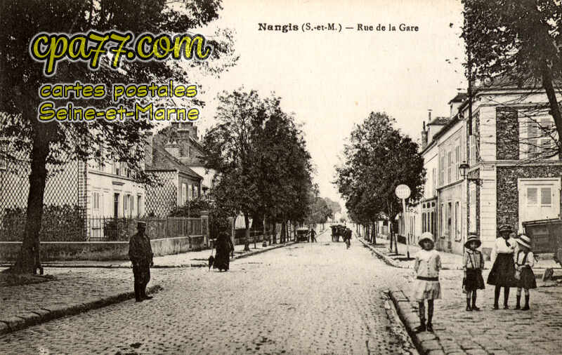 Nangis (Seine-et-Marne) - Rue de la Gare