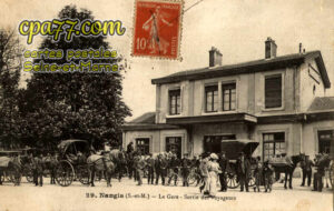 Nangis (Seine-et-Marne) - La Gare – Sortie des Voyageurs