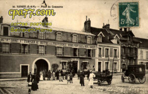 Nangis (Seine-et-Marne) - Place du Commerce