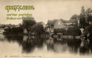 Nemours (Seine-et-Marne) - Vue sur le Loing