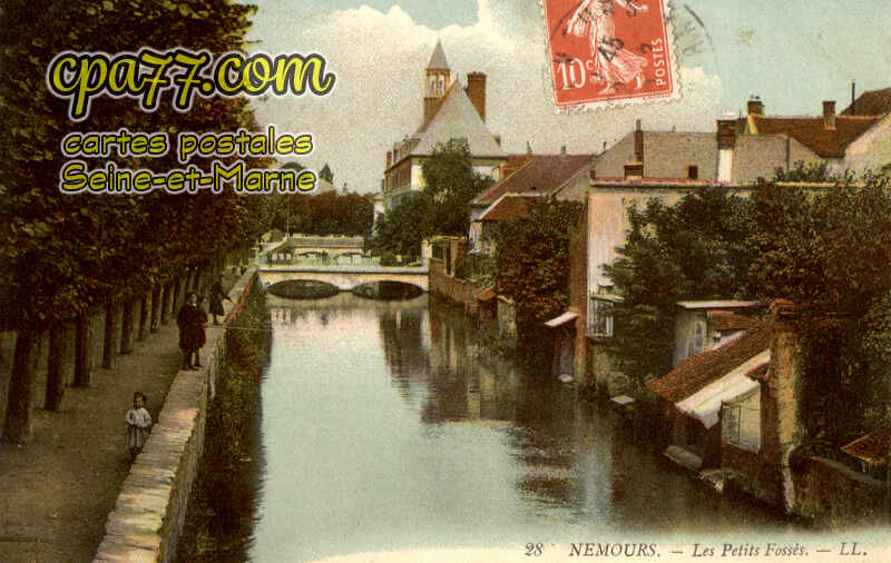 Nemours (Seine-et-Marne) - Les Petits Fossés