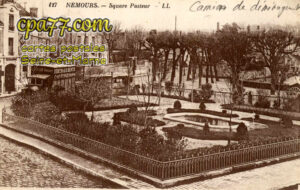 Nemours (Seine-et-Marne) - Square Pasteur
