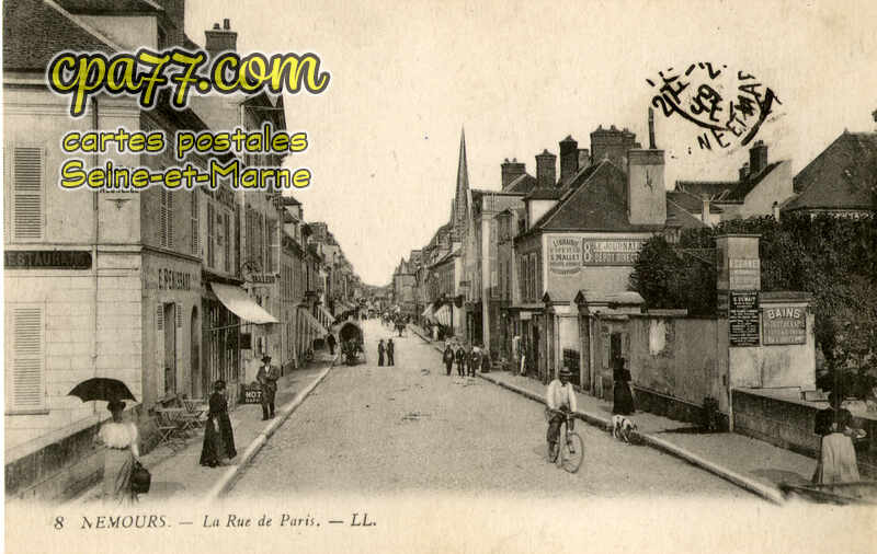 Nemours (Seine-et-Marne) - La Rue de Paris