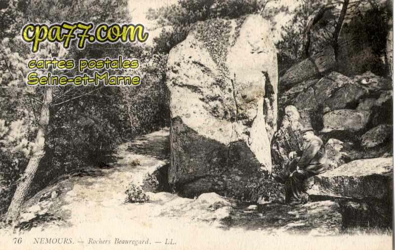 Nemours (Seine-et-Marne) - Rochers Beauregard