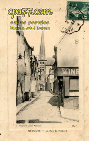 Nemours (Seine-et-Marne) - La Rue du Prieuré