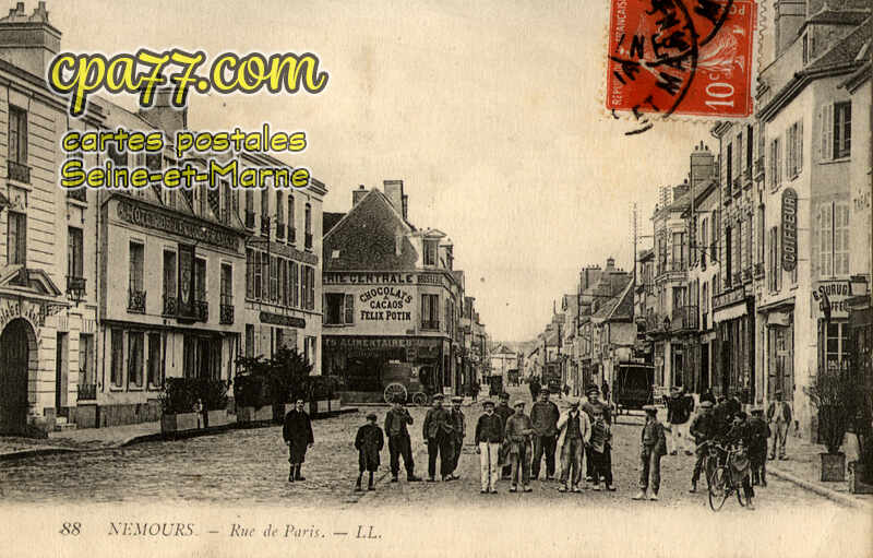 Nemours (Seine-et-Marne) - Rue de Paris