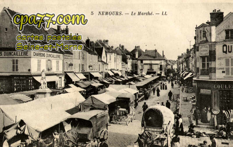 Nemours (Seine-et-Marne) - Le Marché