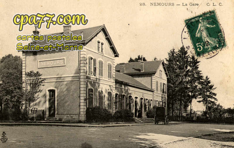 Nemours (Seine-et-Marne) - La Gare