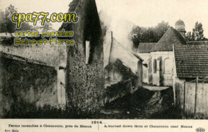 Chauconin Neufmontiers (Seine-et-Marne) - Ferme incendiée à Chauconin, près de Meaux