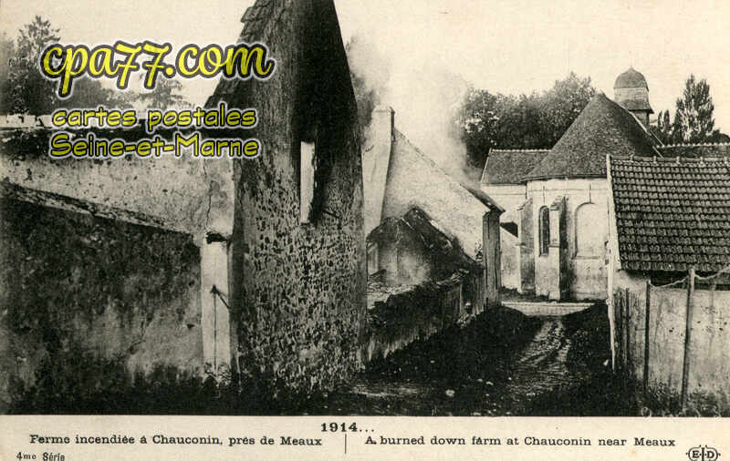 Chauconin Neufmontiers (Seine-et-Marne) - Ferme incendiée à Chauconin, près de Meaux