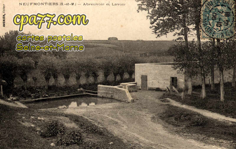 Chauconin Neufmontiers (Seine-et-Marne) - Abreuvoir et Lavoir