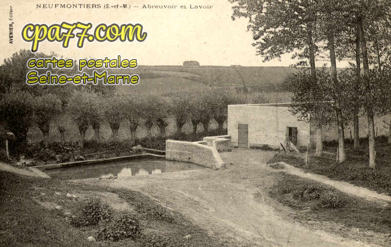 Chauconin Neufmontiers (Seine-et-Marne) - Abreuvoir et Lavoir