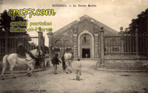 Noisiel (Seine-et-Marne) - La Ferme Modèle