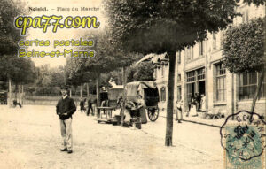 Noisiel (Seine-et-Marne) - Place du Marché
