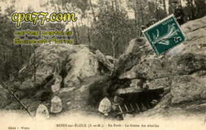 Noisy Sur École (Seine-et-Marne) - En Forêt- La Grotte des Abeilles