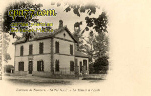 Nonville (Seine-et-Marne) - Environs de Nemours – La Mairie et l&rsquo;Ecole