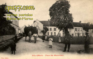 Orly Sur Morin (Seine-et-Marne) - Place des Marronniers