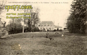 Les Ormes Sur Voulzie (Seine-et-Marne) - Le Château – Vue prise de la Pelouse