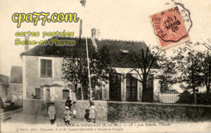 Ozouer Le Voulgis (Seine-et-Marne) - Les Etards, l&rsquo;Ecole